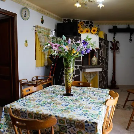 بيت للعطل Casa Giusi ليباري